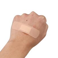 Neperšlampamos kvėpuojančios juostos pagalvėlės, lipnios gipso, žaizdos hemostazės lipdukų juosta Pirmosios pagalbos tvarstis Medicininė marlė 50Pcs