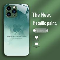 Keturlapis dobilas skysto stiklo telefono dėklas, skirtas Apple 15/15Pro/14Pro/13Mini Max iPhone 16 Plus sidabras