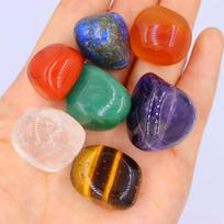 7vnt. / Rinkinys Natūralus jogos poliruotas energetinis akmuo Chakra Reiki gydymas įvairiaspalvis