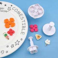 3Pcs Plastic Hydrangea Flower Shape Fondant Cutter Plunger Mold Set for Cake Decorating Cookie Baking Wedding Events onesize