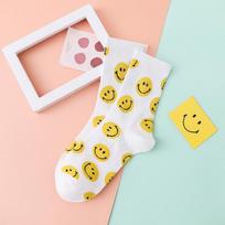 Smiley Socks Women Print Korėjiečių stiliaus Harajuku Kawaii Funny Happy Crew Socks Cute Smile Moterų kojinės Calcetines Skarpetki Damskie