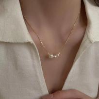 Japoniški ir korėjietiški perlų vėriniai: Elegantiškas dizainas, universalus stilius, nišinis stilius moterims Simple Heart Necklace brown