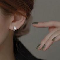 Fashionable Women's Mini Colorful Opal Ear Cuff - Geometric Round Earrings