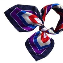 Dirbtinio šilko kvadratinė satininė minkšta skarelė stiuardesės šalis bandana kaklaskarė