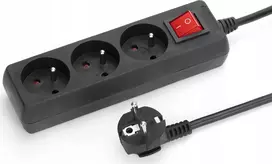 „Montis“ elektros prailginimo laidas su 3 lizdais, 5 m, su jungikliu, juodas MT118B-5 MONTIS