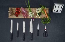 ZWILLING Four Star 35145-007-0 7-piece kitchen knife and cutlery block set