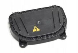 AUDI A6 Avant S6 Quattro apsauginis dangtelis originalus 4G0941158