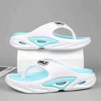 Brand Men's Flip Flops Outdoor Indoor Slippers Comfortable Soft Men Beach Sandals Non-slip Home Men Women Slippers Flip Flops 36-37 white