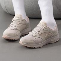 Skechers Women's 7/24 All-Season Running Shoes 6.5