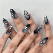 30pcs 3D Gold Foil Almond-Shaped French Tips Silver Mirror Wearable Fake Nails