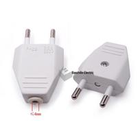European Standard Black and White Two-Round Power Plug for Lamps and Small Appliances