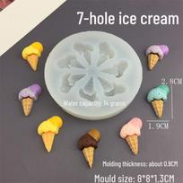 Širdies formos šokolado ir braškių ledų pyrago silikoninė forma 7-hole ice cream mold