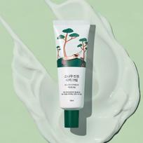 ROUND LAB Pušies medžio raminamasis Cica kremas, Drėkinamasis, Korėjietiška kosmetika, Kbeauty, mėginys white