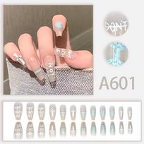 Chic French Retro Press-On Nails: White-Brightening Ice-Clear Collection for Fresh, Spicy Autumn/Winter
