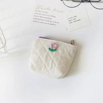 Velvetinis gėlėtas monetų dėklas Mažas piniginė Moterims Mielas higieninių paketų organizatorius Nešiojamas raktų ausinių kortelių dėklas Makiažo kosmetikos krepšys S juoda