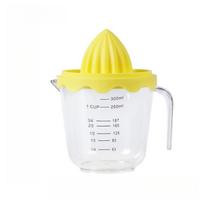 Manual Juicer, Fruit Hand Squeeze Juicer for Fruits Such As Lemons/citrus, Small Portable Juicer for Home Kitchen Trips geltona