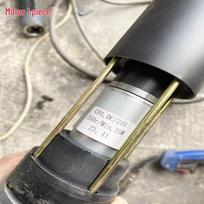 150 kg Kompaktiško svyruojančio vartų variklio dalys: Vidinis valdymo pultas ir nuotolinio valdymo pultas, 350 aps./min., 35 W
