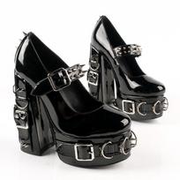 Super aukštakulniai Gothic bateliai Metalinė sagtelė Diržo žiedai Kniedės Seksualus platforminis Cosplay Stambūs aukštakulniai Kulkšnies dirželis Aukštakulniai batai 36 juoda