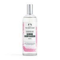 Kūno dulksna The Body Shop Glowing Cherry Blossom, 100 ml