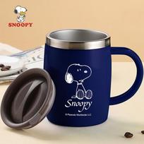 Snoopy izoliuoti gėrimų indai ir automatiškai maišantis puodelis