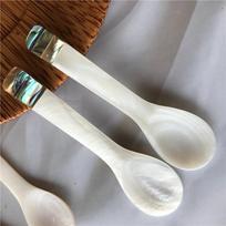 ZISIZ Creative Shell Caviar Spoon white