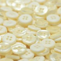 5Pcs Pearlescent Four-Eye Shirt Knitted Cardigan Button Resin Clothing Accessories Top Children'S Sleeve Collar Small Buttons 1 #[PB four-eye pearlescent beige] 12.5mm