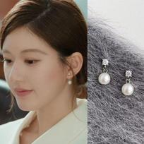Radiant Pearl Back-Hanging Stud Earrings: Zhao Lusi & Xu Yan Style – Elegant and Versatile Ear Jewelry