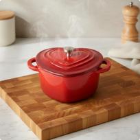 Heart-Shaped Enamel Pot Nonstick Cast Iron Heart Pan Mini Milk Pan Heat Retention Cast Iron Casserole Easy to Clean raudona