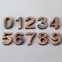 1 vnt. Bronzinis namo numeris Lauko lipdukas Buto skaitmenys Viešbučio biuro adresas Gyvenamojo namo durų plokštelės numeris