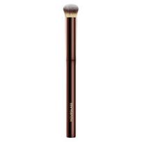 Hourglass Vanish Seamless Finish Concealer Brush