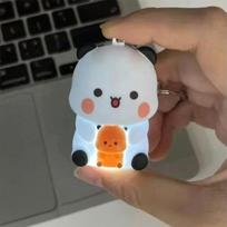 1 vnt. Mielas animacinis panda Bubu ir Dudu raktų pakabukas Gali pasakyti  Aš myliu tave Bubu ir Yier  Balsiniai žaislai Kuprinės pakabukas Poros dovanos