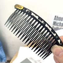 Leather U Shape Hair Styling Comb Bear Inserted Comb Fresh Fixed Combs  Daily juoda/balta