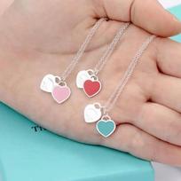 Romantiškas dvigubos širdies daugiaspalvis emalio pakabukas ant kaklo - Moteriški lengvo prabangos T-stiliaus papuošalai Red Heart with 40+5cm Extender Chain