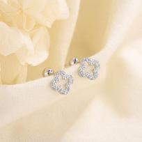 Super Flash Hollow Four-Leaf Clover Earrings Female Screw Buckle Earrings Net Red Earrings