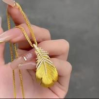 Light Luxury 24K Real Gold Diamond-inlaid Feather Pendant Necklace Au9999 Pure Gold Brushed High-end Collarbone Chain balta