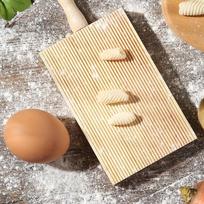 Itališka gnocchi lenta medinė virtuvės kepimo įrankis makaronų gaminimo mašina profesionali gnocchi kočėlo lenta maisto gaminimo įrankiai