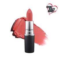 MAC Powder Kiss lūpų dažai Shocking Revelation