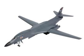 Platz JAV oro pajėgų Lancer AB Plastikinis modelio rinkinys 1/144 B-1B bombonešis, Guam-Andersen AE144-5