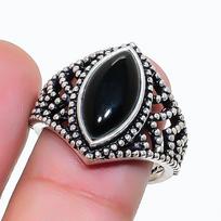 Natural Black Onyx Gemstone 925 Sterling Silver Jewelry Ring Size 7 AR-17954