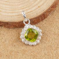 Peridot Jewelry, 925 Solid Sterling Silver Gemstone Pendant, Handmade Dainty Jewelry Gift For Her 1.37 Inches žalia