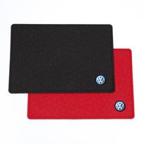 VW Volkswagen Jetta MK5 Golf PVC Automobilio Neslystanti Kilimėlis Prietaisų Skydelis Telefonui Neslystantis Gelinis Padas Volkswagen GTI Arteon R Scirocco Jet Red