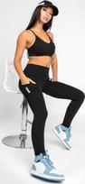 Venum Essential Leggings Performance - Juodas