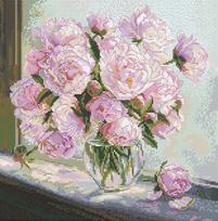 Kryželių siuvinėjimo rinkinys „Bijūnai prie lango“ 24,5×24,5 cm