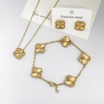 15mm Four-Leaf Clover Laser-Engraved Necklace Bracelet and Earrings Three-Piece Jewelry Set Finely Crafted