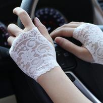 Sexy Mesh Sunscreen Half Finger Gloves Lace Breathable Sexy Mesh Lace Cosplay Thin Fingerless Lace Gloves