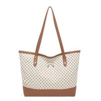 Leisure Bag, Luxurious and High-end Style Tote Bag, Small and Unique Design, Trendy Crossbody Bag balta