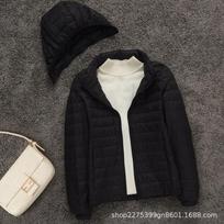 New light down jacket women's short hooded stand-up collar fashion thin autumn and winter women's jacket removal hat M juoda