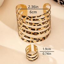 2Pcs Set Of Fashionable Sexy Hollow Striped Leopard Print Women'S Daily High-End Wear Bracelet Ring Set