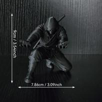 1pc Creative Black Warrior Pen Holder Office Desktop Pen Rack Desktop Ornament Decorative Items Pen Holder