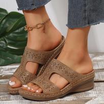 Fashion Large Size Shoes Flip-flops Slop and Platform High Heels Sandals Women's Rhinestone Waterproof Table Slippers 36 kupranugaris